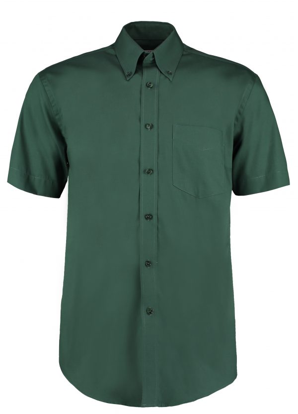 These men's short sleeve corporate easy iron oxford shirt is available in a great range of super colours and sizes. You choose the colour and we will custom embroider your brand name or company logo. These branded short sleeve work shirts are a smart addition to your corporate workwear or company uniform collection!